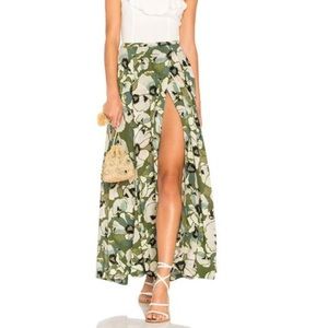 FREE PEOPLE maxi skirt, long bohemian slit floral